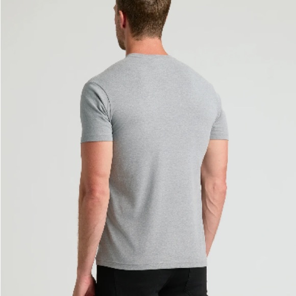 True Classic Gray greatly Short Sleeve Men's Tee NWT - Picture 2 of 5